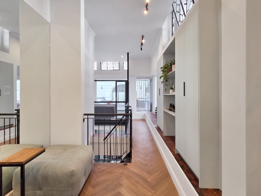 1 Bedroom Property for Sale in Cape Town City Centre Western Cape